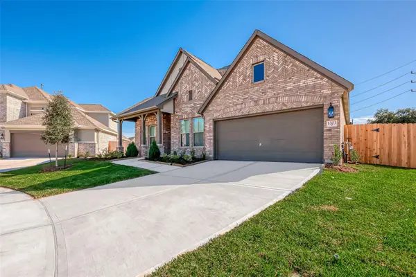 1303 Munson Valley Road, Richmond, TX 77406