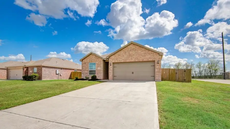 1202 Paradise Found Drive, Rosharon, TX 77583 - #2