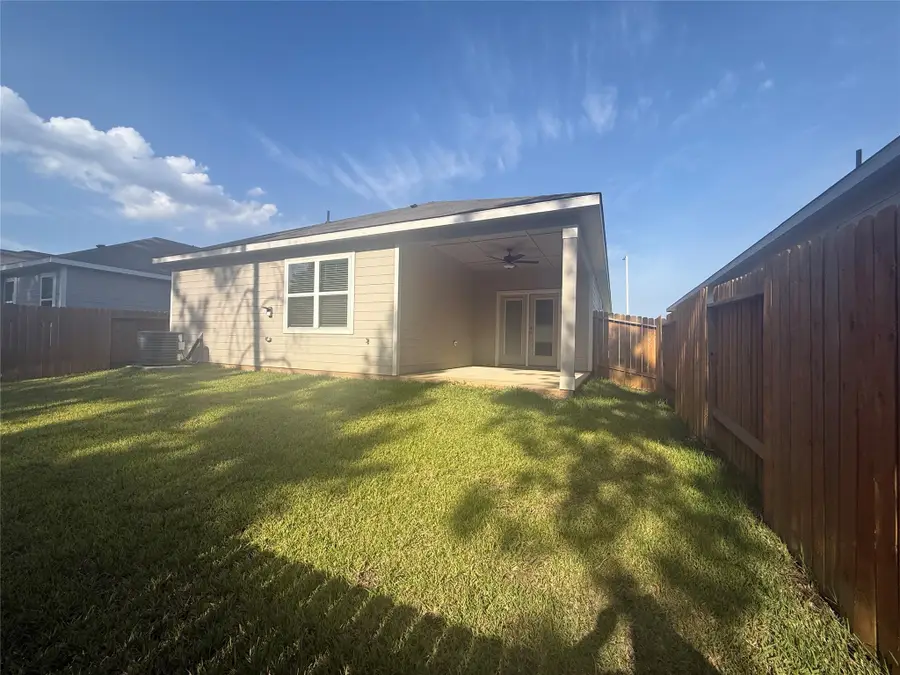 15415 Maple Terrace Drive, Conroe, TX 77303 - #2