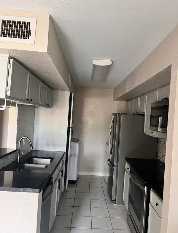 6633 W Airport Boulevard #1305, Houston, TX 77035