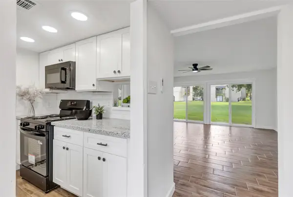 1500 S Diamondhead Boulevard #123, Crosby, TX 77532