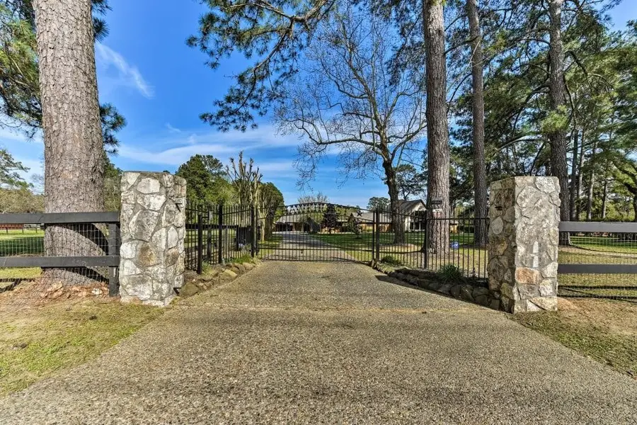 33542 Wright Road, Magnolia, TX 77355 - Image #2