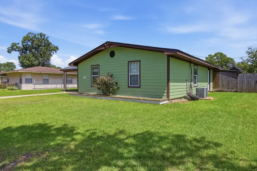 410 Crepe Myrtle Avenue, Orange, TX 77630 - #2