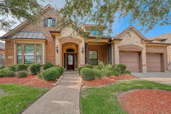 12919 Southern Ridge Drive, Pearland, TX 77584