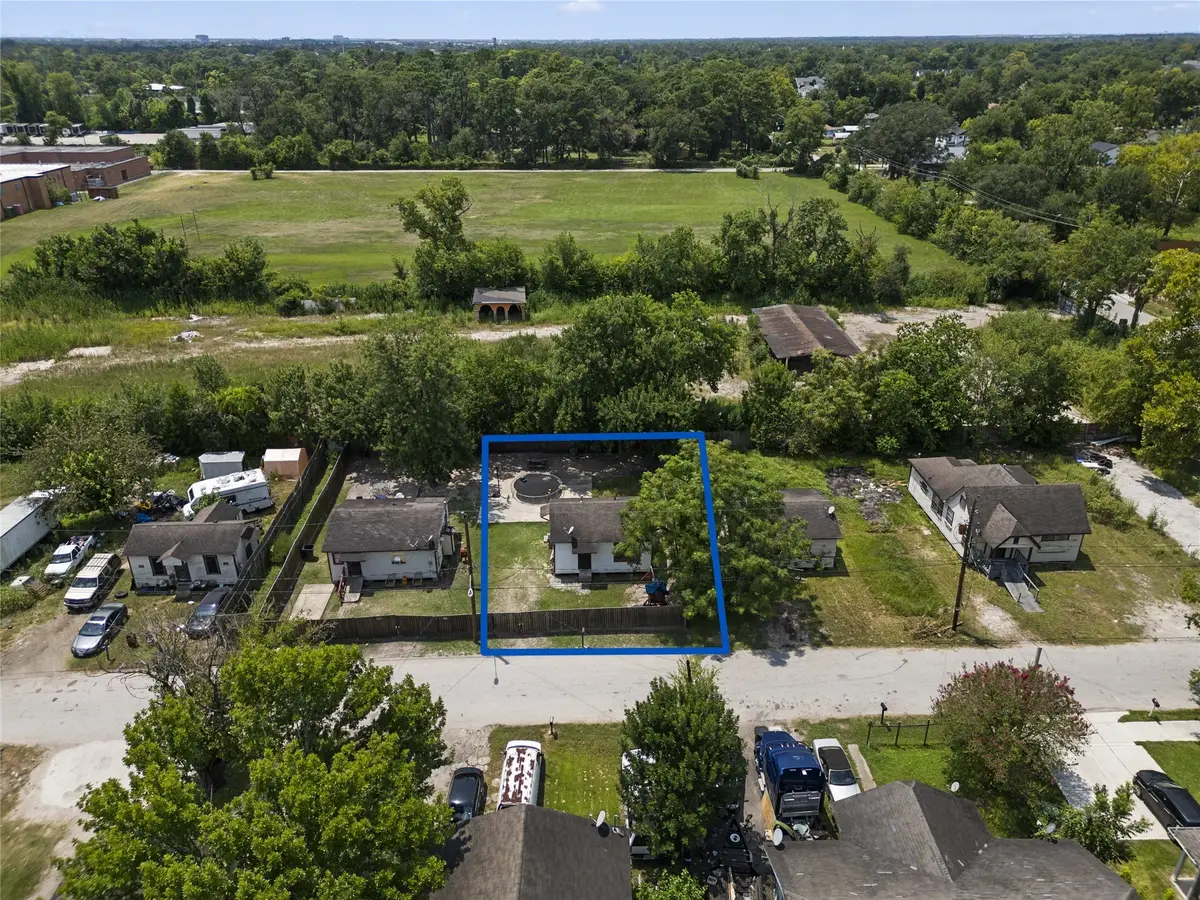 7333 Parkes Street, Houston, TX 77088 - Image #1