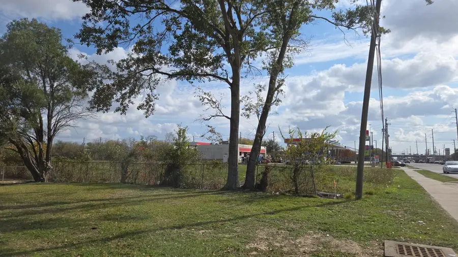 3109 1st Street Street, Rosenberg, TX 77471 - Image #2