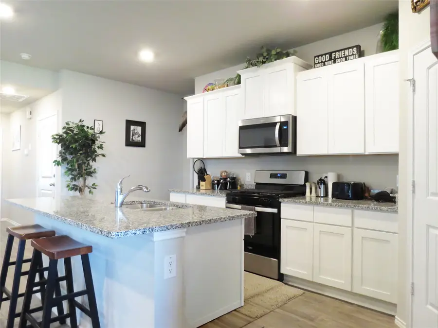 2419 Divot Lane Lane, Navasota, TX 77868 - #3