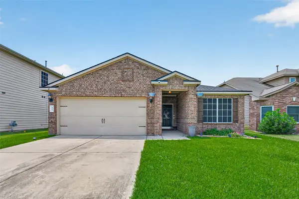 902 Marigold Road, Baytown, TX 77521
