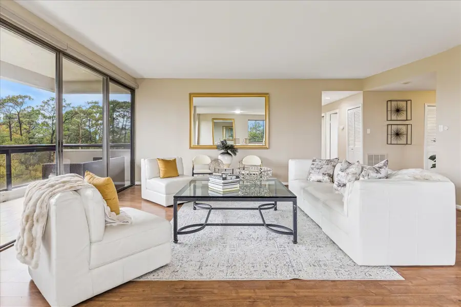 49 Briar Hollow Lane #505, Houston, TX 77027 - #3