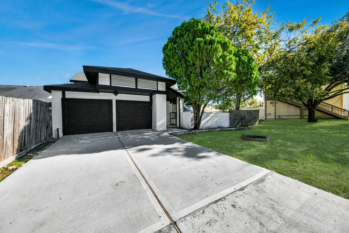 2911 Meadowgrass Lane, Houston, TX 77082 - Image #1