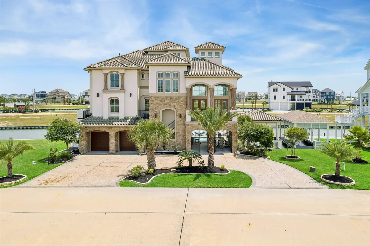 9 Loggerhead, Hitchcock, TX 77563 - #1