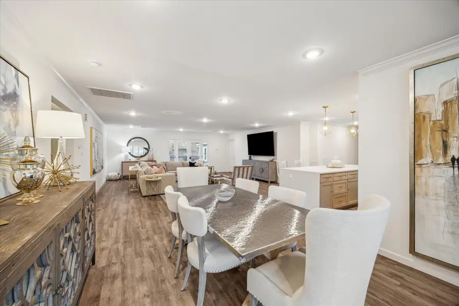 1904 Chimney Rock Road, Houston, TX 77056 - Image #3