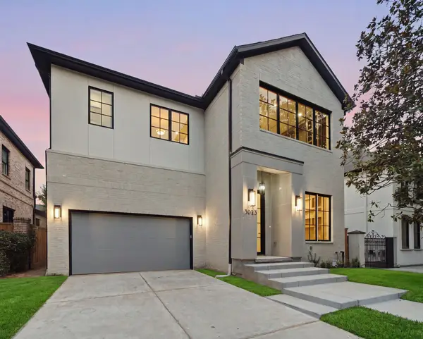 3023 Nottingham Street, West University Place, TX 77005