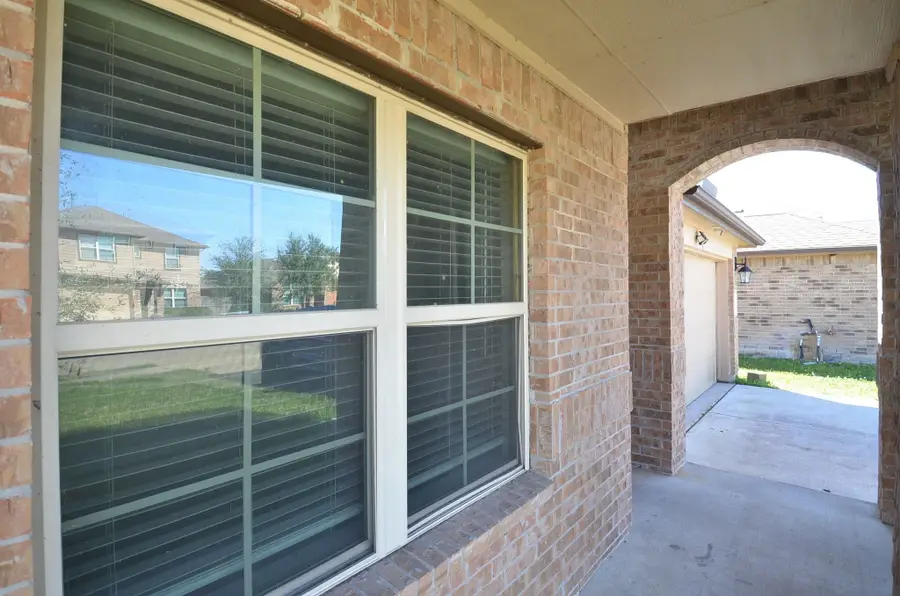 702 Autumn Flats Way, Rosharon, TX 77583 - #3