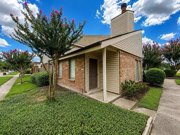 7859 Green Lawn Drive #7859, Houston, TX 77088