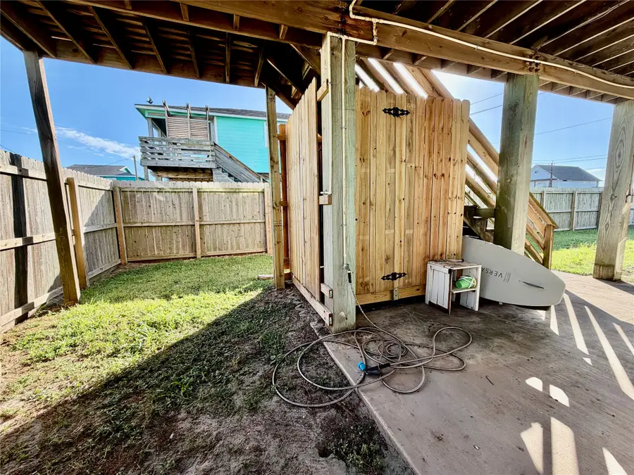1814 Blue Water Highway, Surfside Beach, TX 77541 - #2
