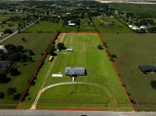 32811 S Red Leaf Lane, Brookshire, TX 77423