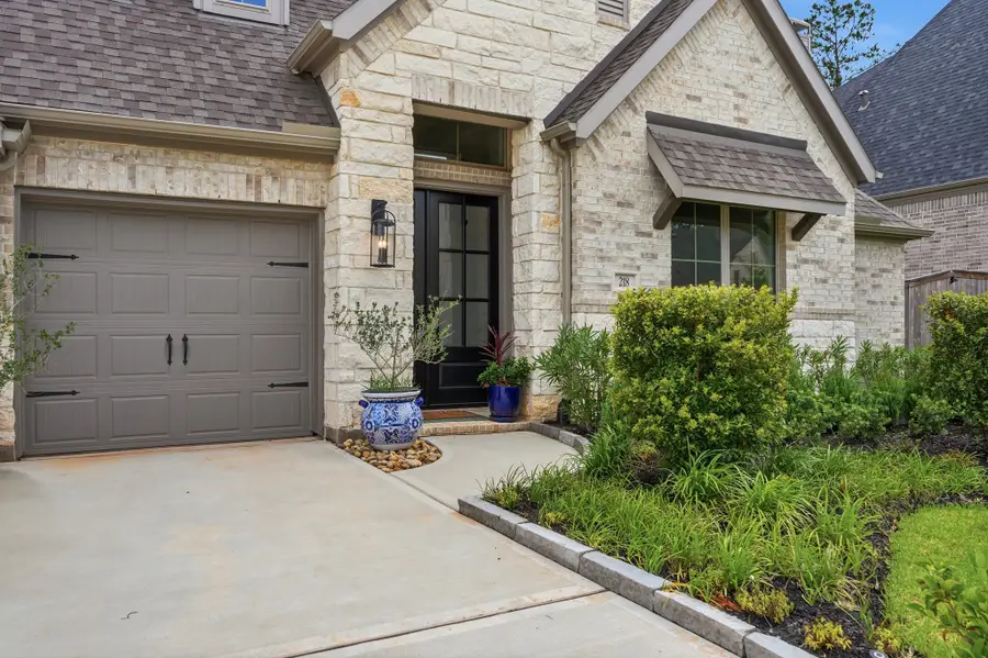 218 Wooded Rill Court, Conroe, TX 77318 - #2