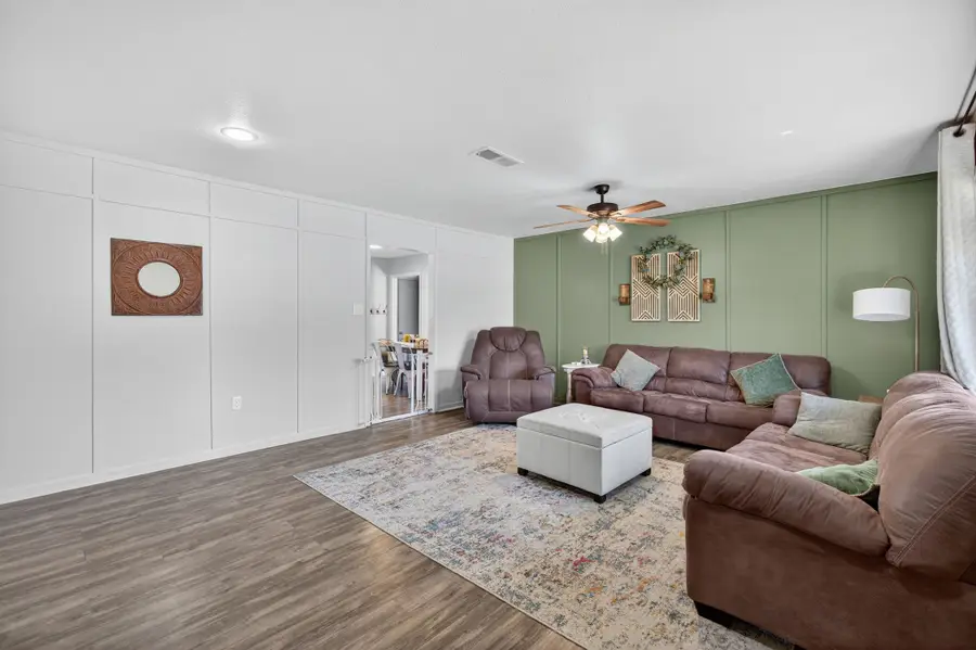 355 County Road 761, Buna, TX 77612 - #3