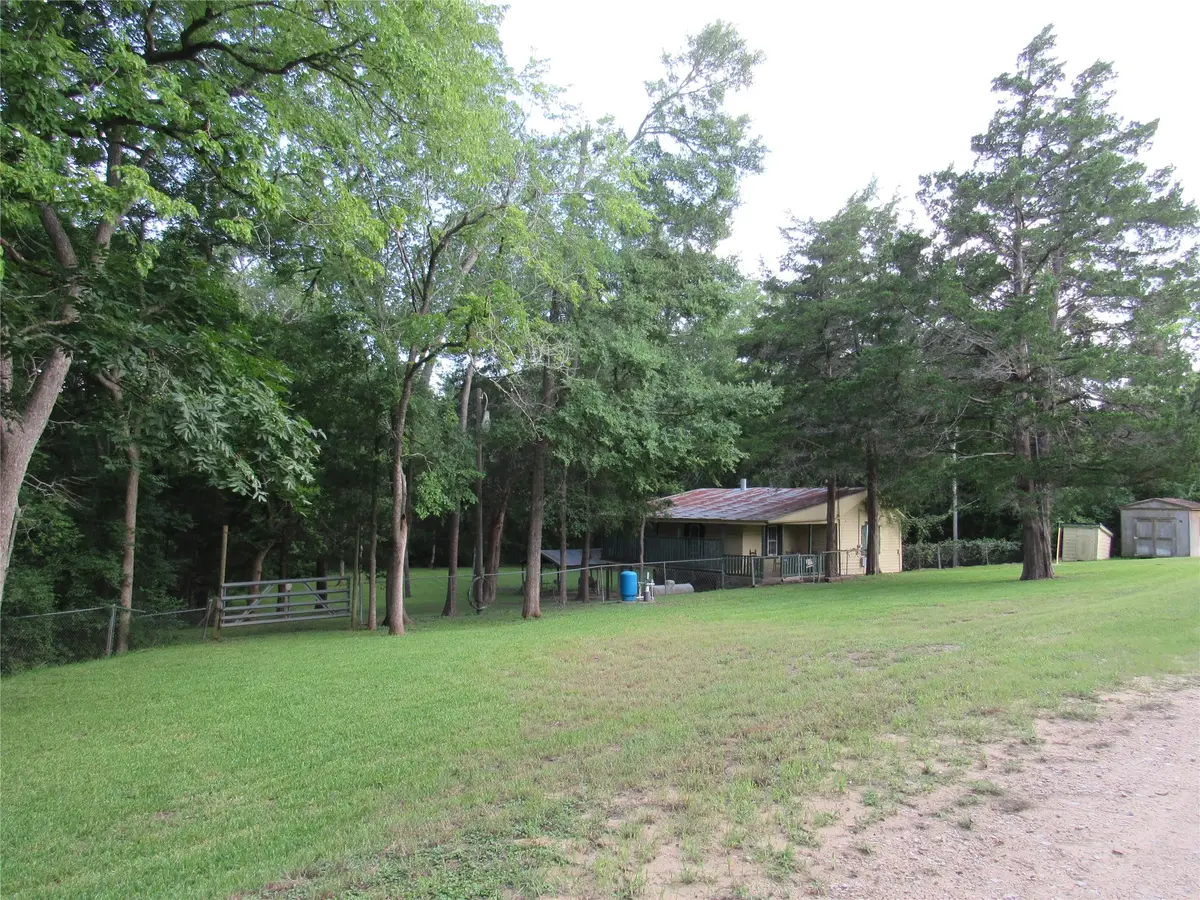 9491 Rocky Road, Bellville, TX 77418 - #1