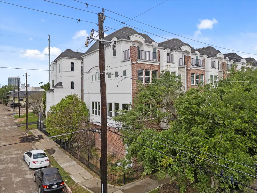 4120 Driscoll Street, Houston, TX 77098 - #2