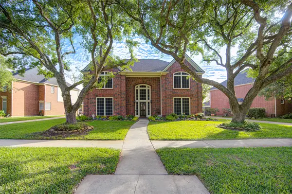 4914 Hillswick Drive, Sugar Land, TX 77479