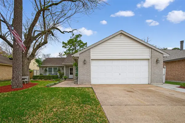 2902 Kingfisher Drive, Humble, TX 77396