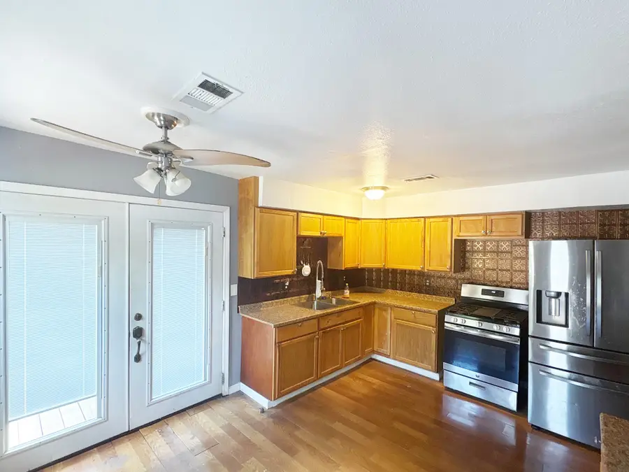 1218 Jayway Street, Orange, TX 77630 - #2