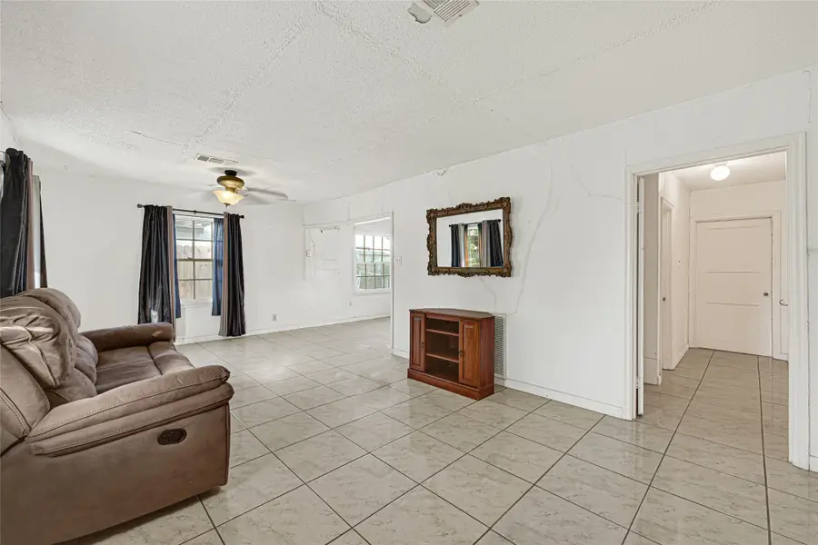 7659 Greenstone Street, Houston, TX 77087 - Image #3