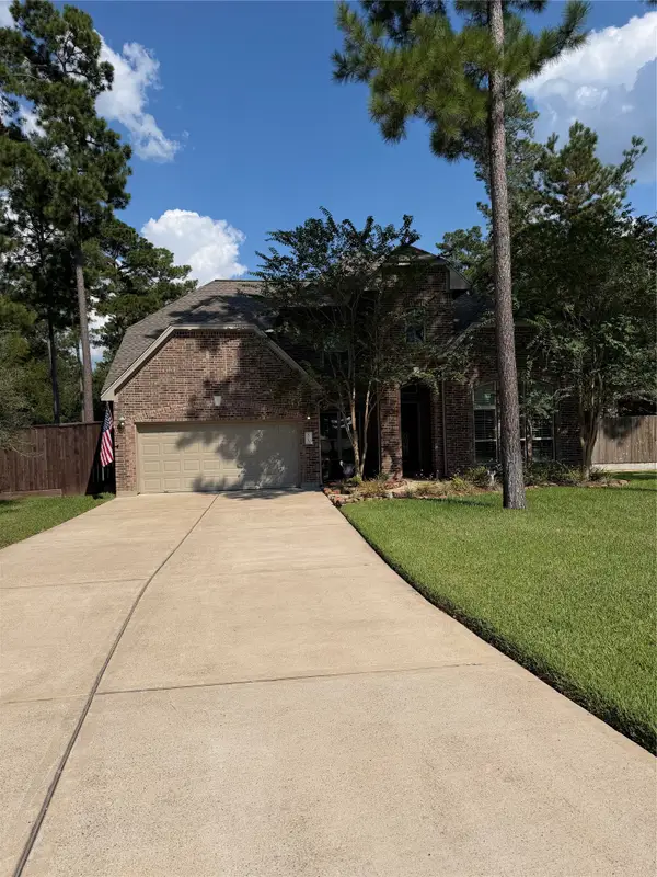 17714 Country Meadow, Magnolia, TX 77355