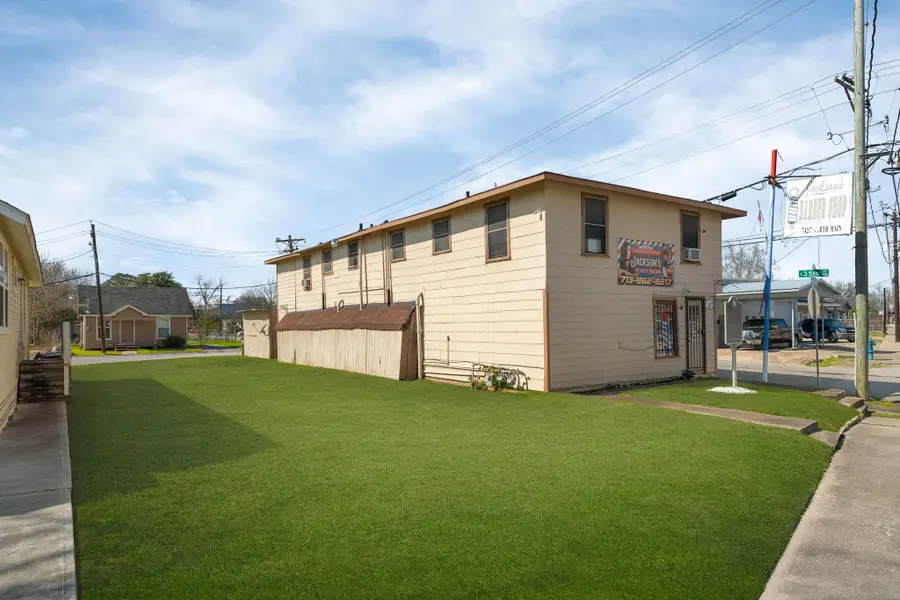 3422 Columbia Street, Houston, TX 77018 - #3