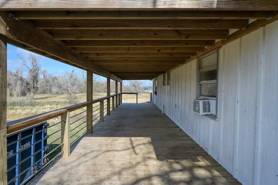 596 Exotic Isle Street, Matagorda, TX 77457 - Image #3