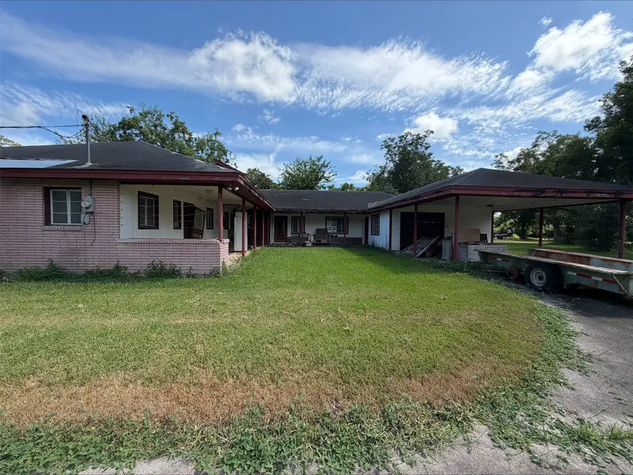 611 Live Oak Street, Jones Creek, TX 77541 - #2