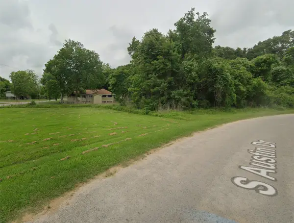 0 S Austin Drive, Angleton, TX 77515