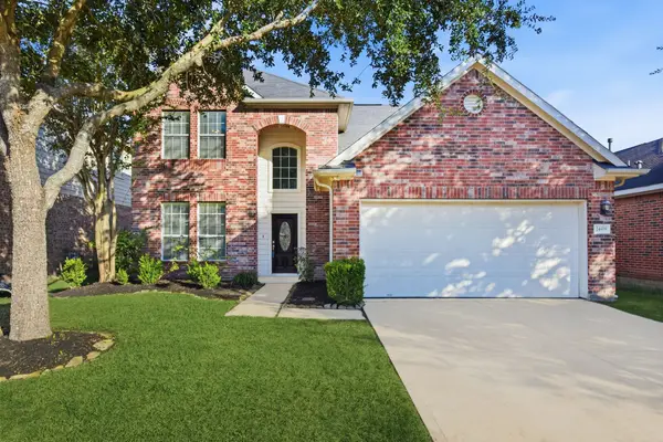 24419 Lakecrest Bend Drive, Katy, TX 77493