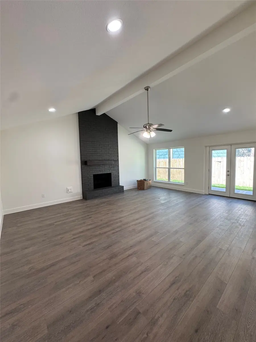 9 Woodlot Court, The Woodlands, TX 77380 - #2