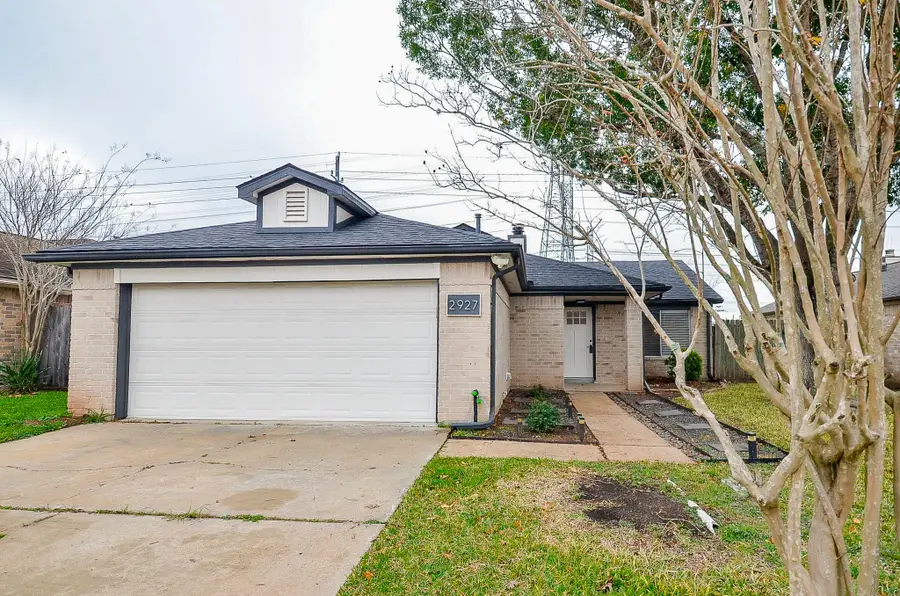 2927 Garden Lane, Sugar Land, TX 77479 - Image #2