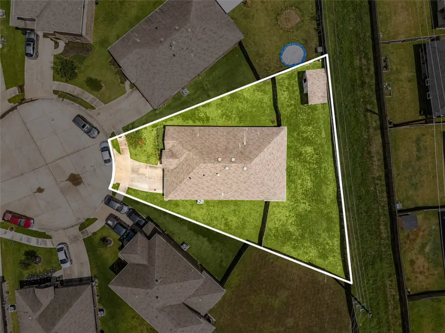 958 Autumn Flats Way, Rosharon, TX 77583 - Image #2