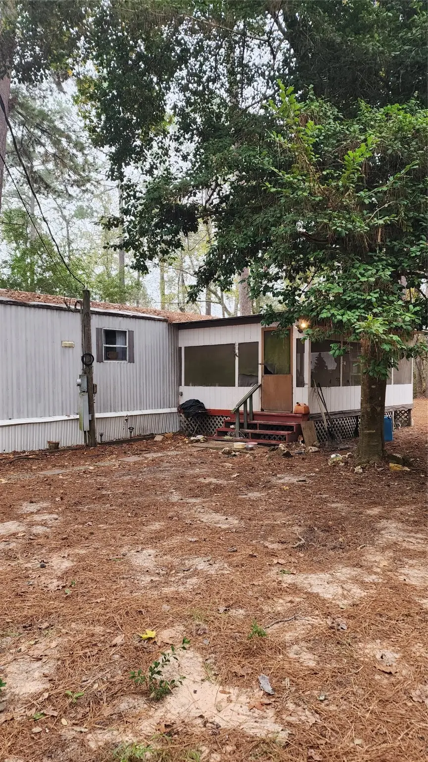 104 Birchwood Drive, Willis, TX 77378 - Image #2