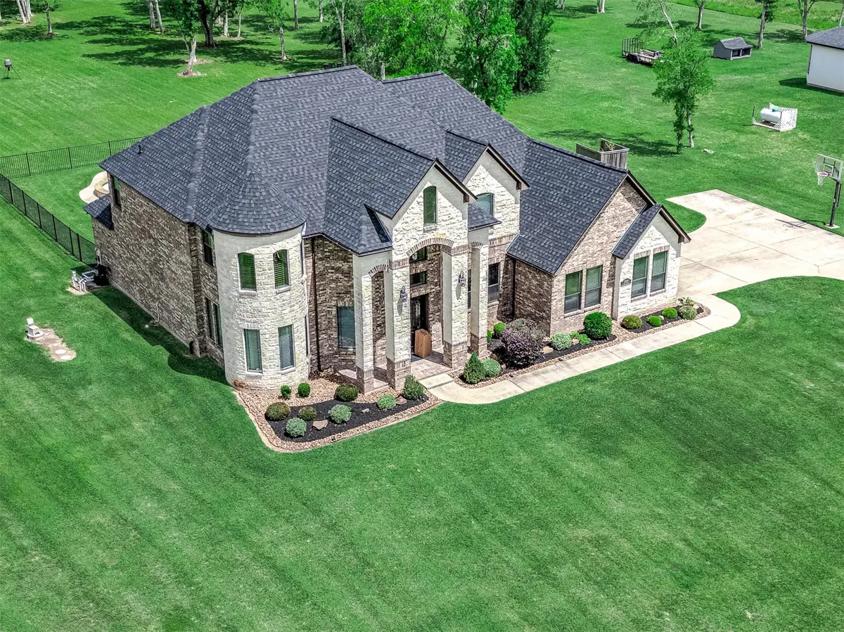 33207 Blue Marlin Drive, Richwood, TX 77515 - #1