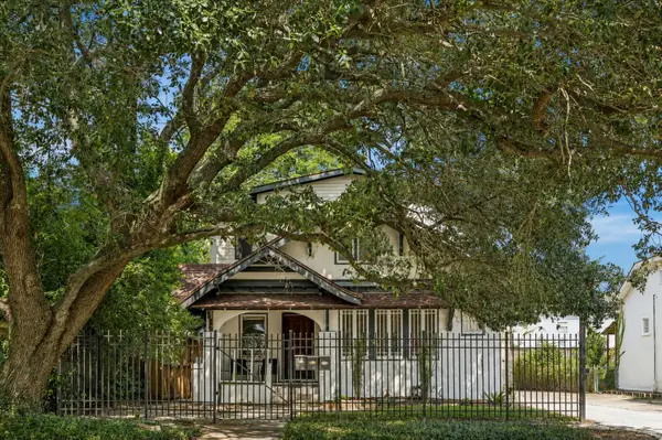 3613 Audubon Place, Houston, TX 77006