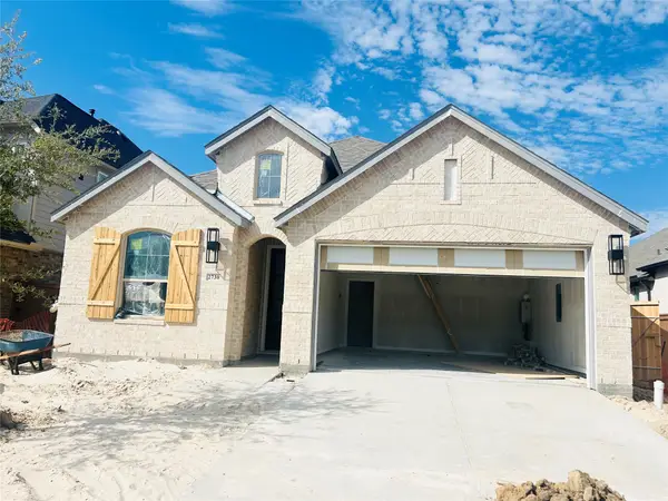 2730 Pathway Crest Lane, Webster, TX 77598