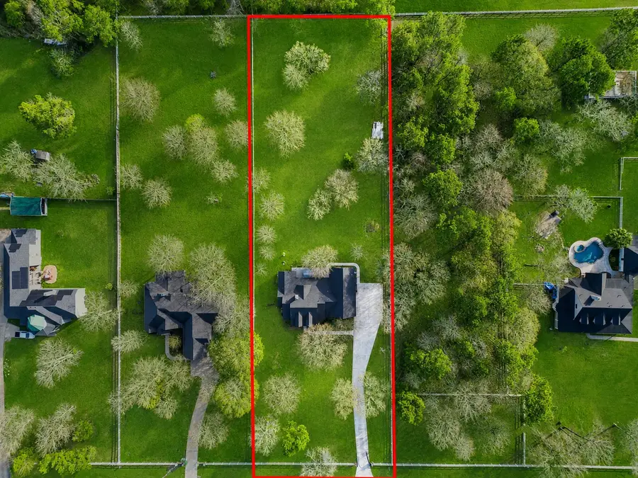 9072 Grand Lake Estates Drive, Montgomery, TX 77316 - #2