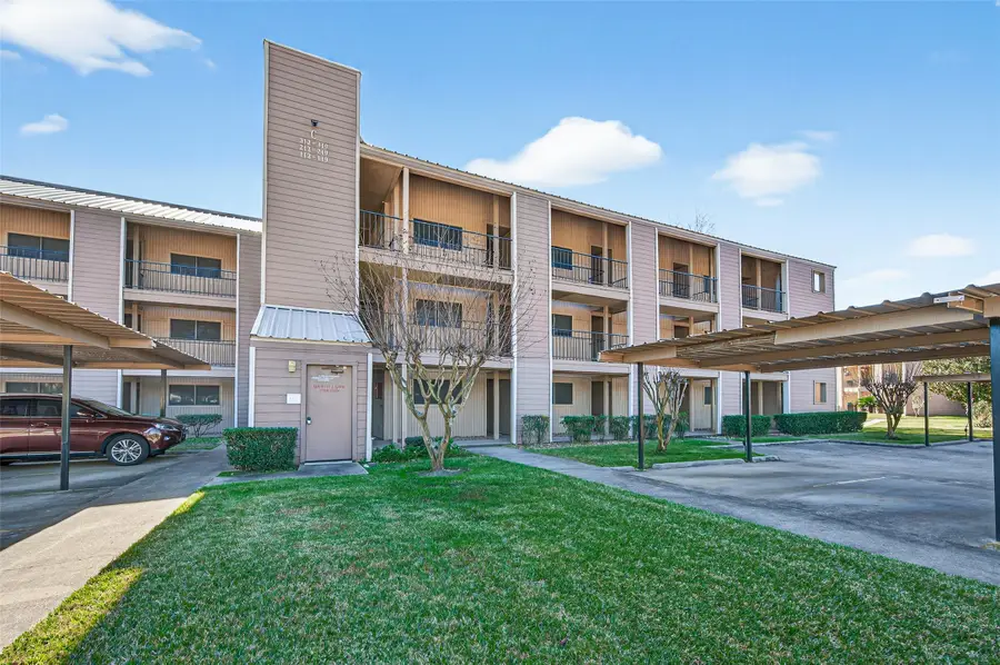15575 Marina Drive #217C, Montgomery, TX 77356 - Image #3
