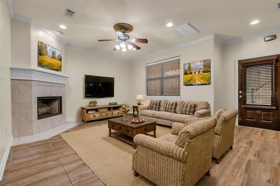 1898 Longmire Road #5, Conroe, TX 77304 - #3