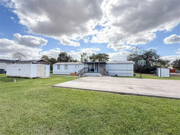 5803 Benny Street, Rosharon, TX 77583