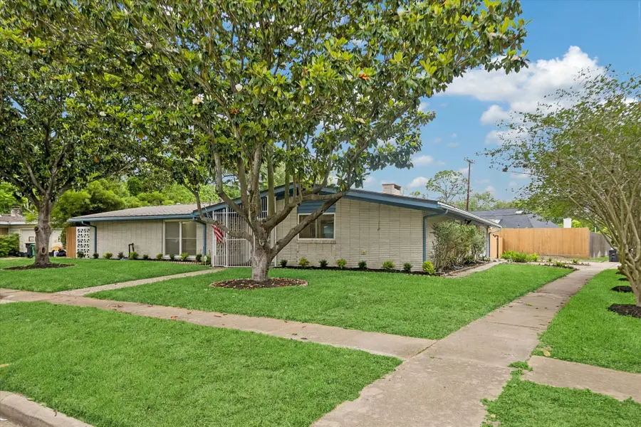 7102 Walkway Street, Houston, TX 77036 - #2
