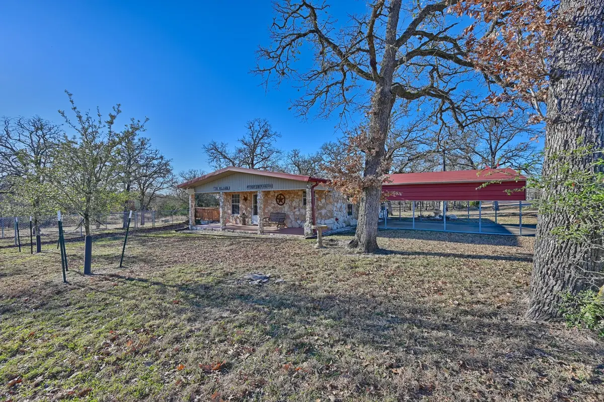 100 Choctaw Crest, Somerville, TX 77879 - Image #1
