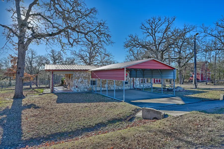 100 Choctaw Crest, Somerville, TX 77879 - Image #3