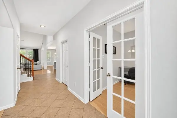 15306 Russelfern Ln, Houston, TX 77049 - #3